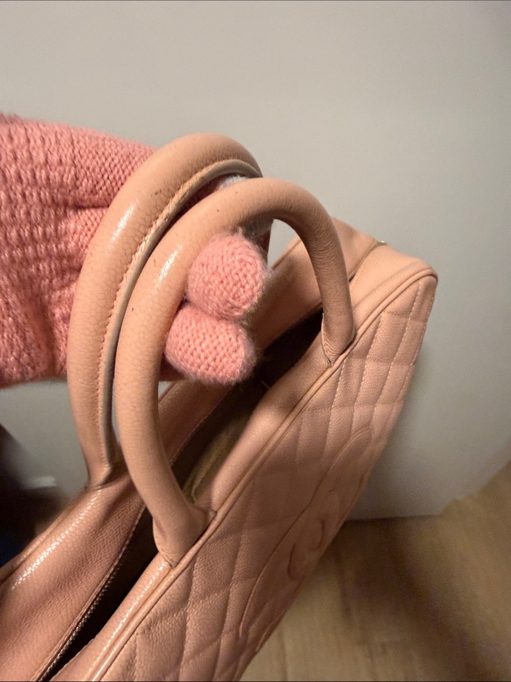 Chanel pink quilted caviar leather bowling bag - Picture 14 of 17